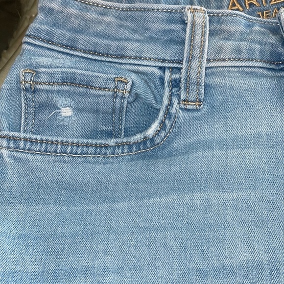 Arizona Jean Co Light Wash Distressed Skinny Ankle Blue Jeans Size 3 - Picture 5 of 6